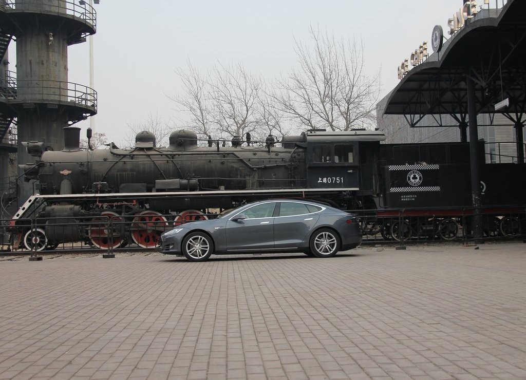 TESLA MODEL S, foto 60