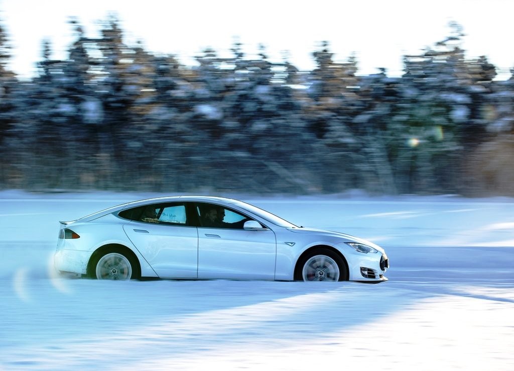 TESLA MODEL S, foto 61