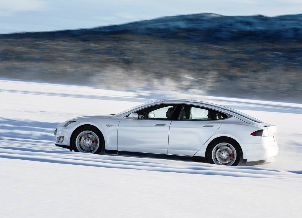 TESLA MODEL S, foto 69