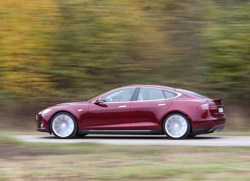 TESLA MODEL S, foto 72