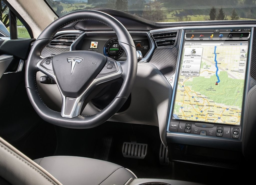 TESLA MODEL S, foto 107
