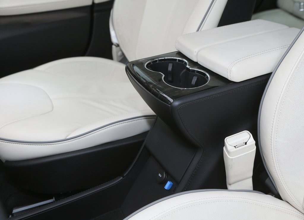 TESLA MODEL S, foto 114