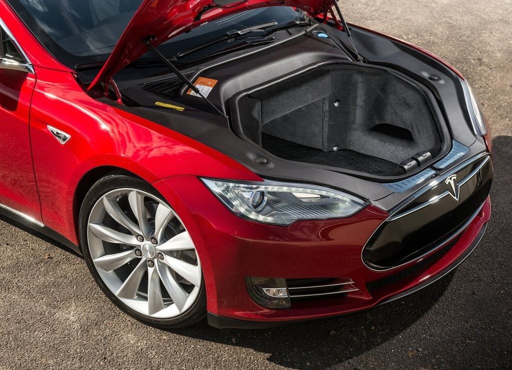 TESLA MODEL S, foto 117