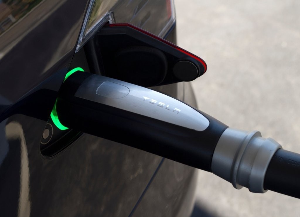 TESLA MODEL S, foto 125