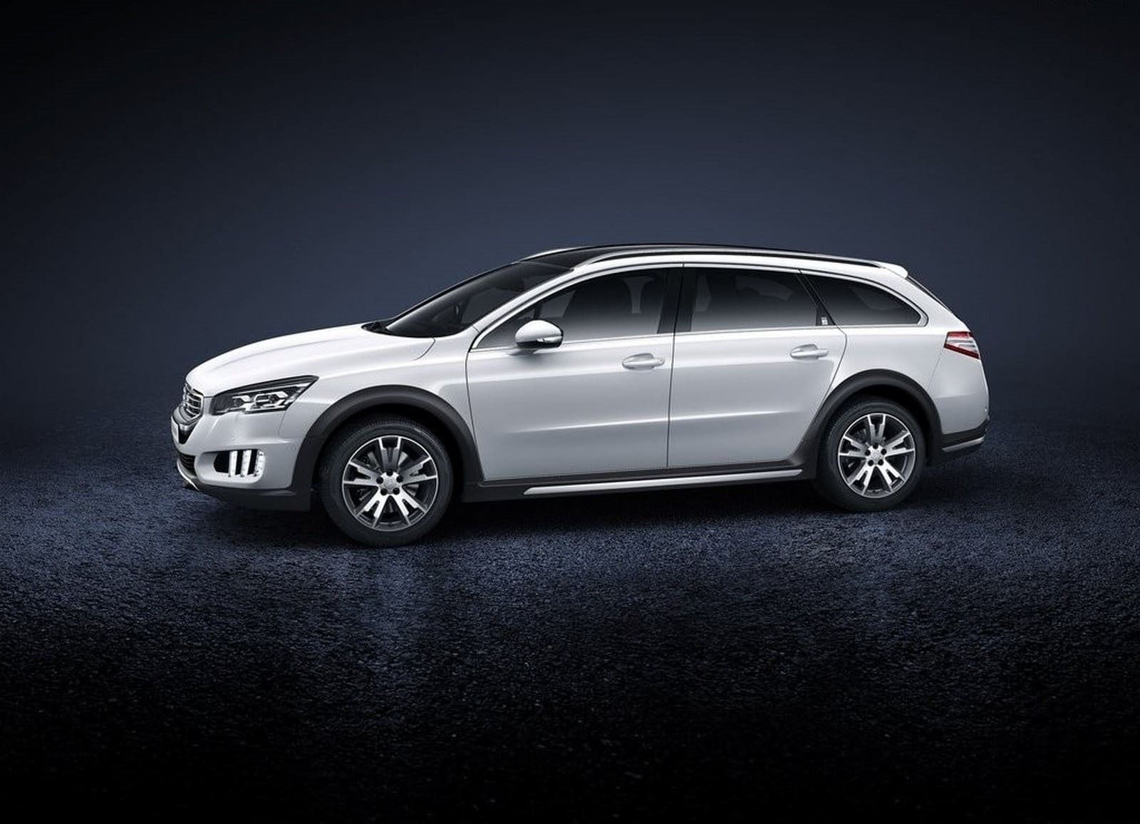 2015 - PEUGEOT 508 RXH, foto 16