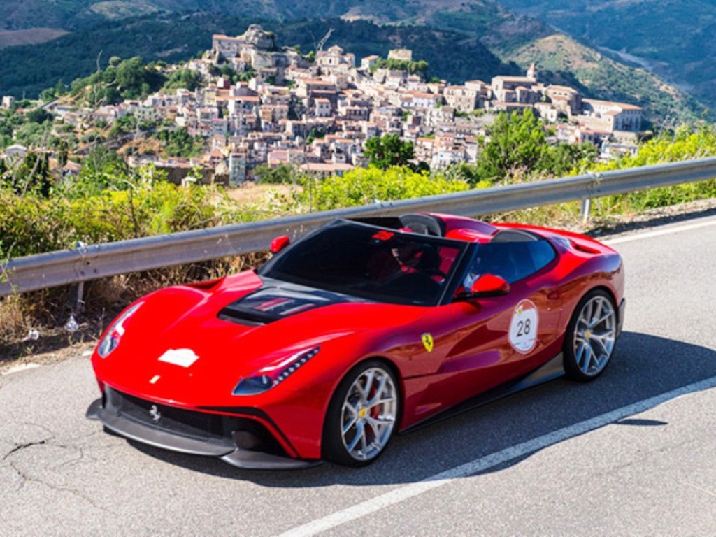 FERRARI F12 BERLINETTA TRS, foto 13