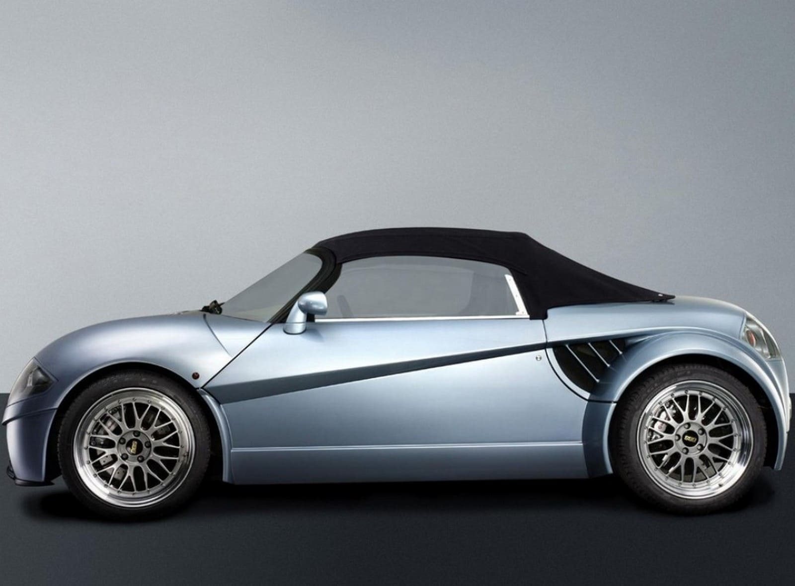 2003 - YES! ROADSTER, foto 2