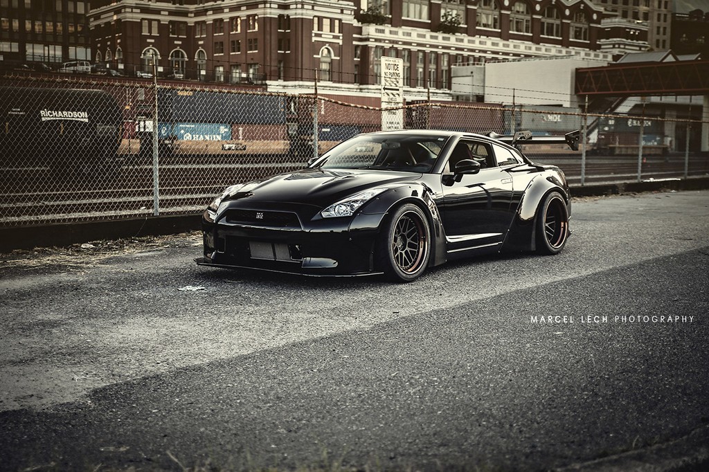 NISSAN GT-R BY LIBERTY WALK, foto 9