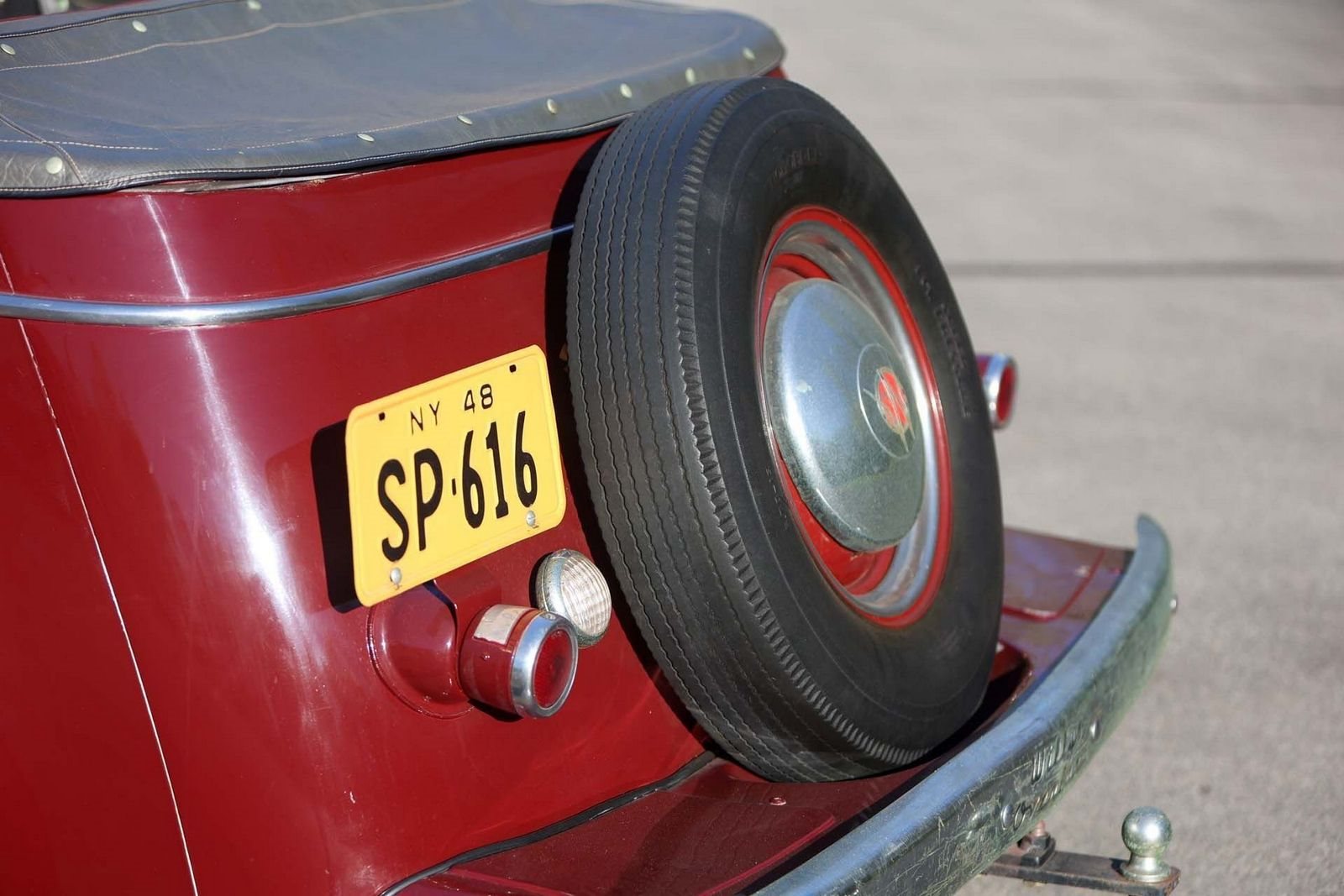WILLYS JEEPSTER MAROON, foto 6