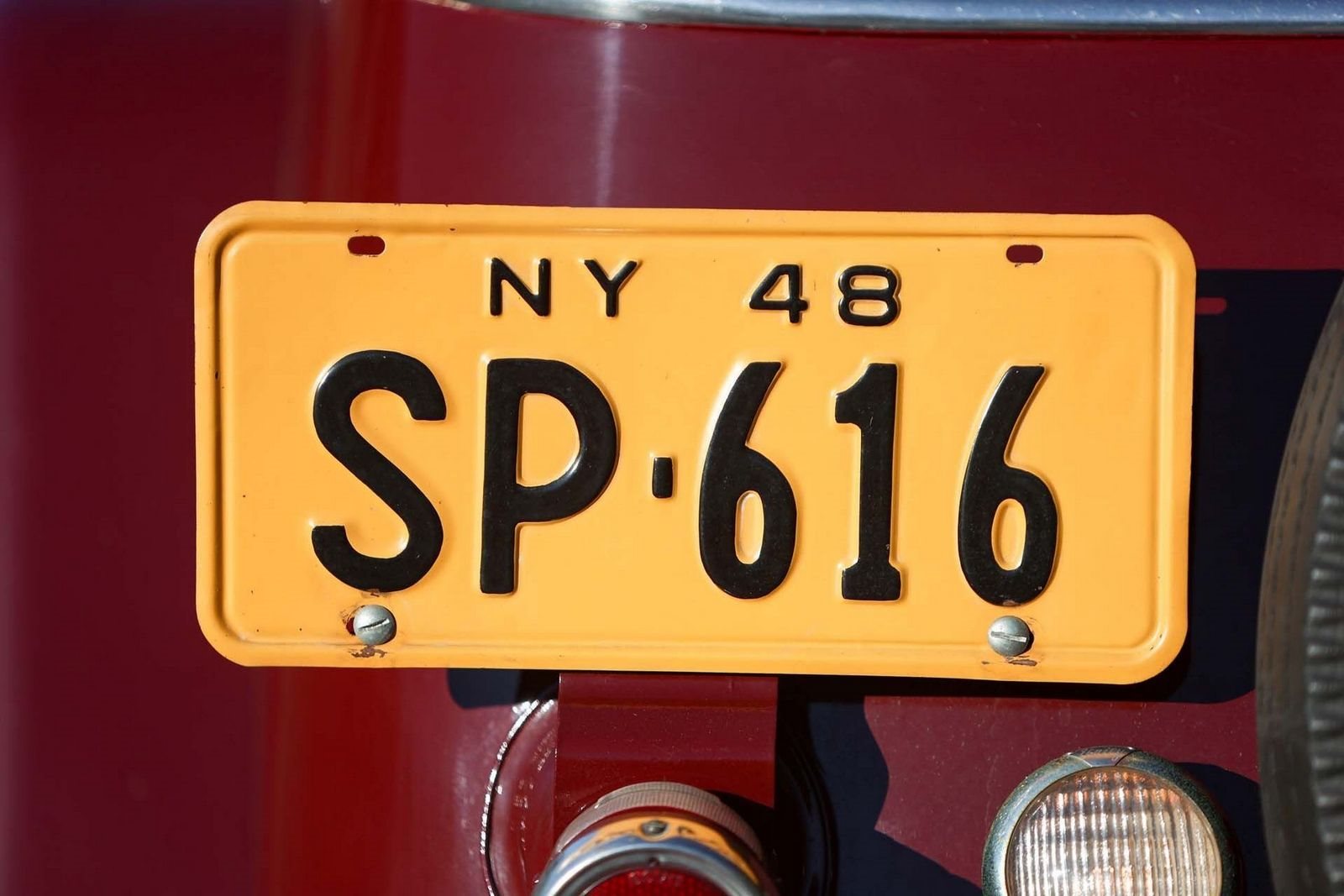 WILLYS JEEPSTER MAROON, foto 25