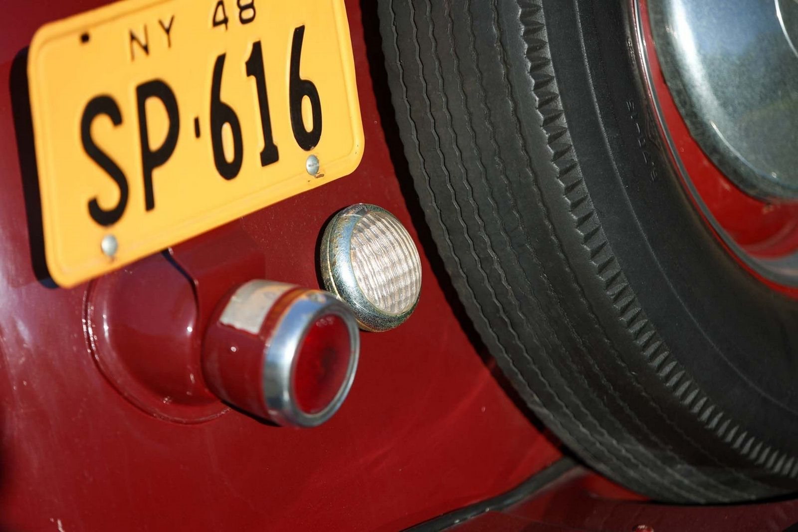 WILLYS JEEPSTER MAROON, foto 26