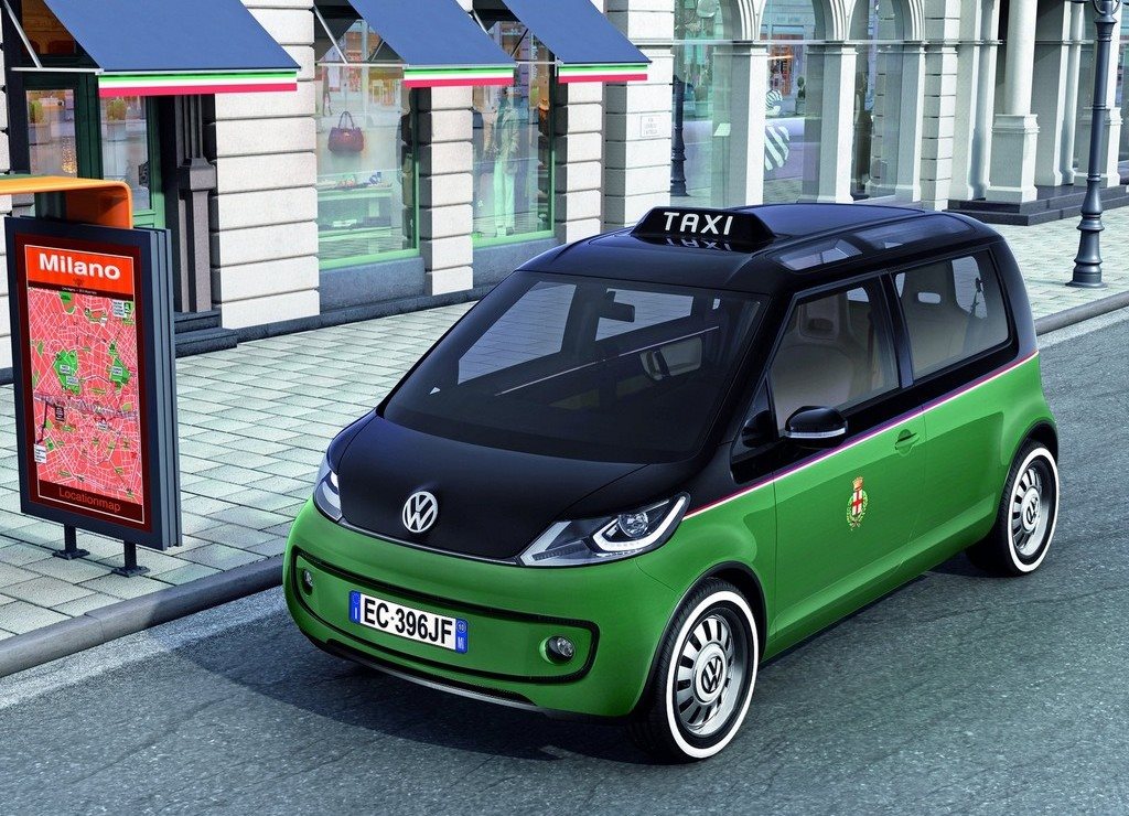 VOLKSWAGEN ELECTRIC TAXI MILANO, foto 2