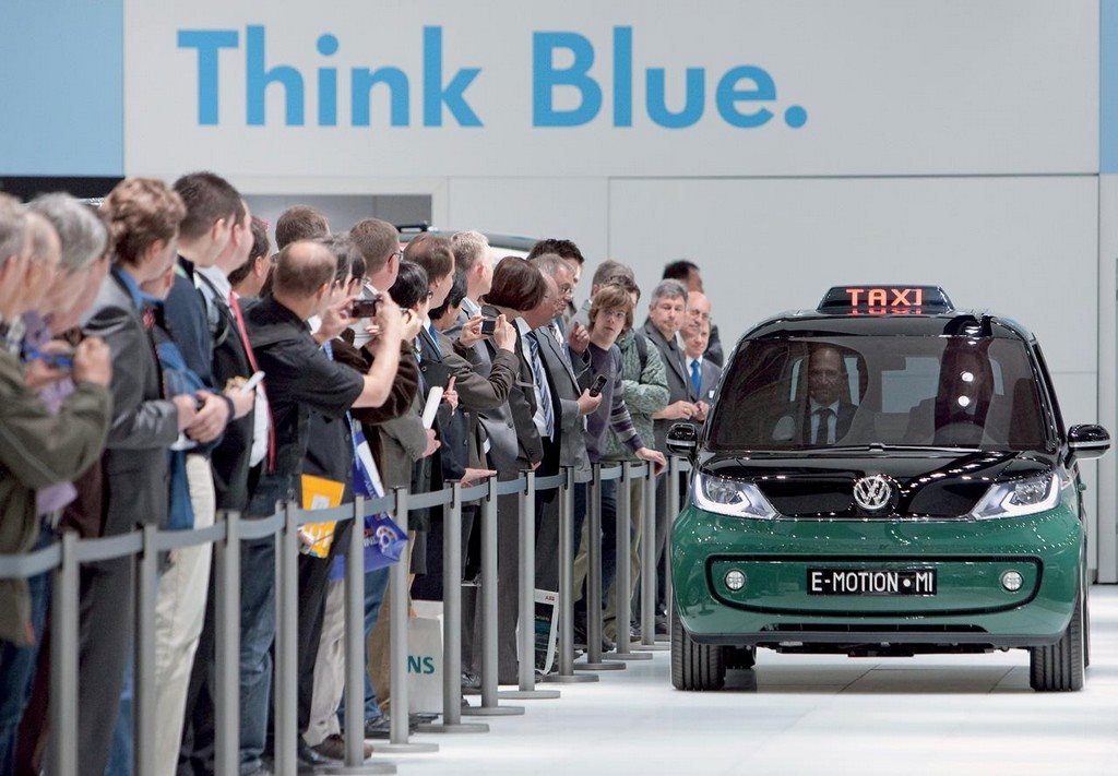 VOLKSWAGEN ELECTRIC TAXI MILANO, foto 21