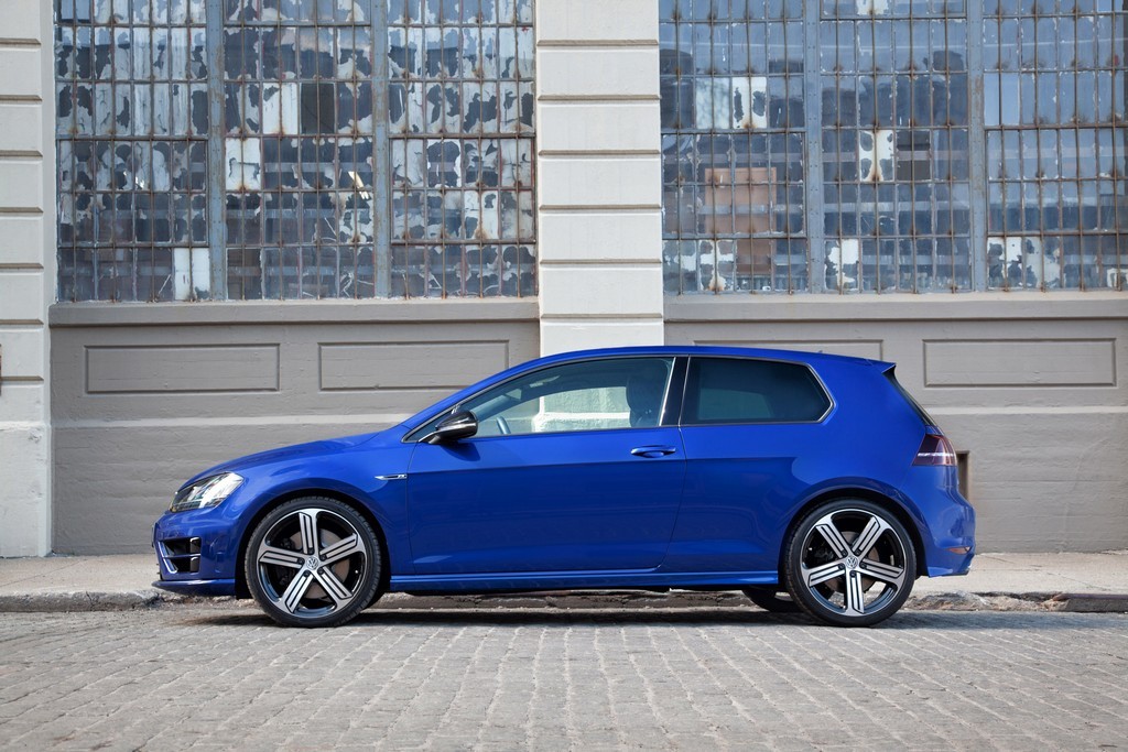 VOLKSWAGEN GOLF R, foto 2