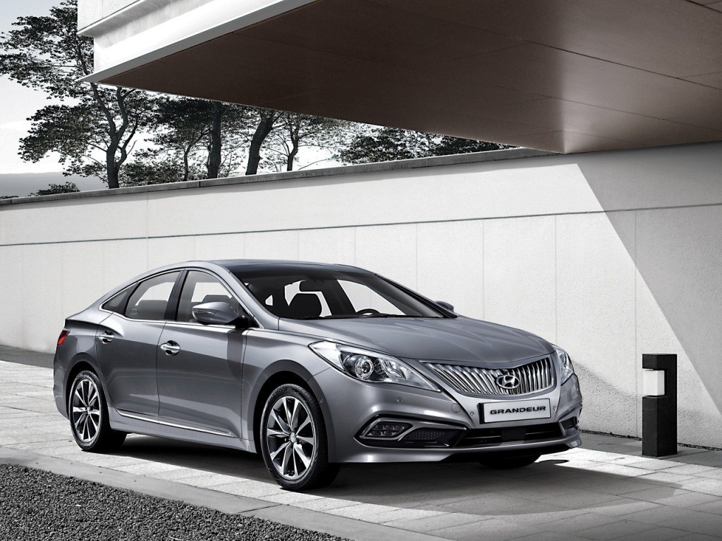 HYUNDAI GRANDEUR SEDAN, foto 4