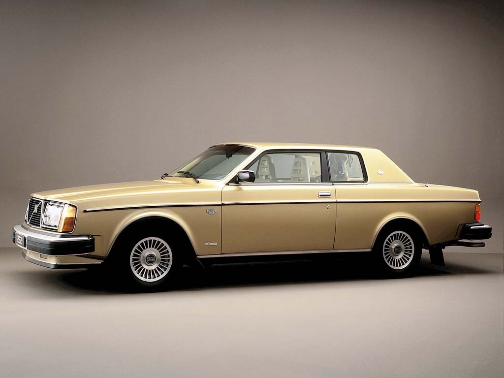 1977 - VOLVO 262C COUPE BERTONE, foto 1