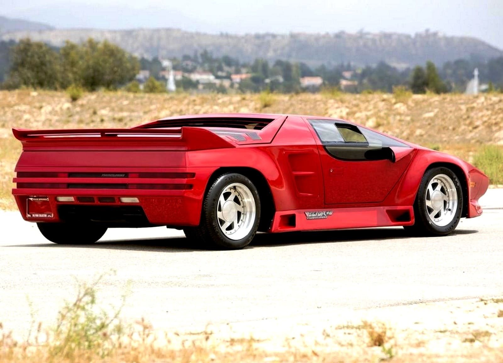 VECTOR W8 TWIN TURBO, foto 2