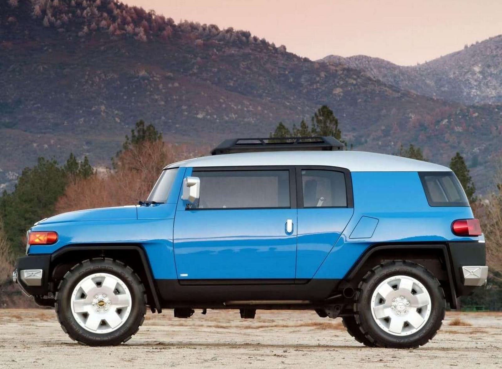 TOYOTA FJ CRUISER CONCEPT, foto 8