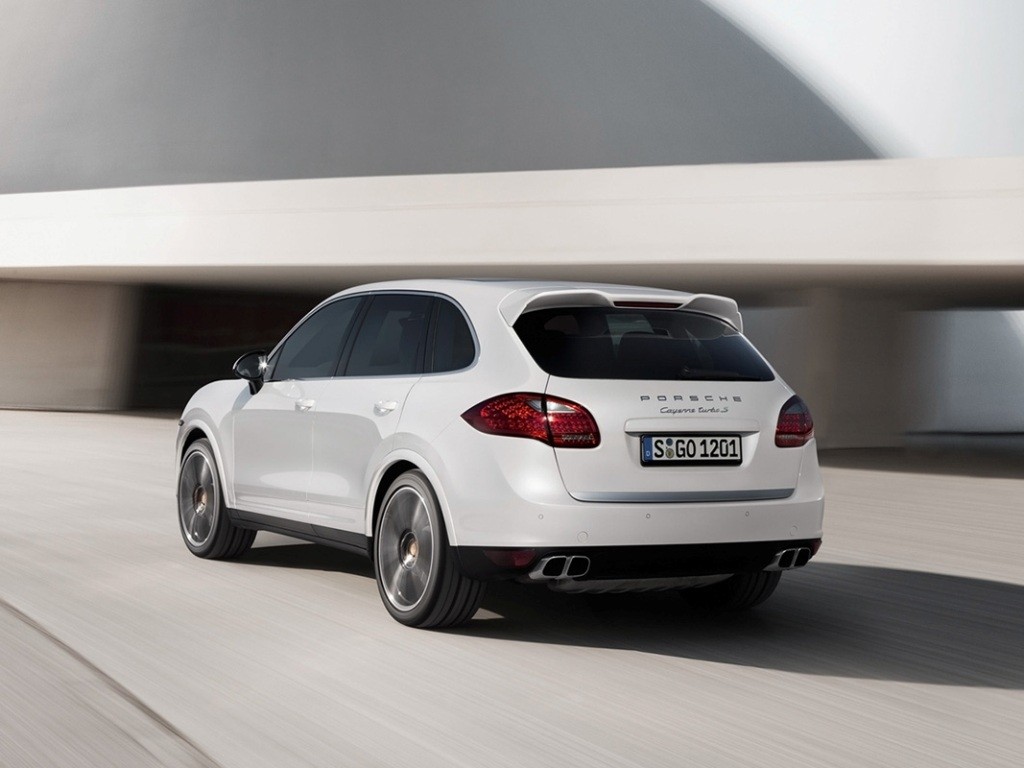 PORSCHE CAYENNE TURBO S, foto 2