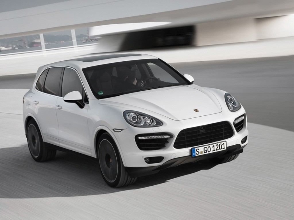 PORSCHE CAYENNE TURBO S, foto 4