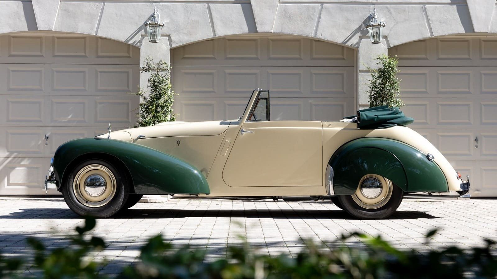 1948 - ALLARD M1 DROPHEAD COUPE, foto 2