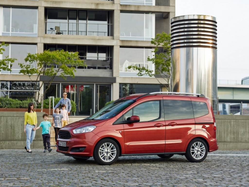FORD TOURNEO COURIER, foto 1