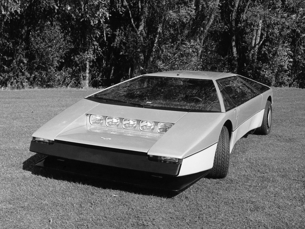 1977 - ASTON MARTIN BULLDOG CONCEPT, foto 1