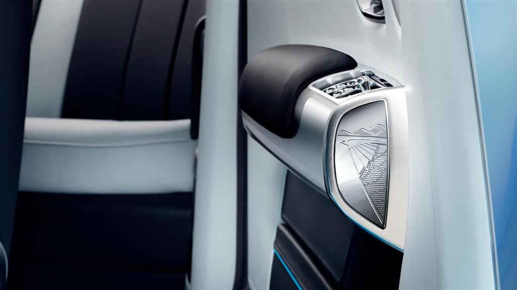 ROLLS-ROYCE PHANTOM DROPHEAD COUPE WATERSPEED COLLECTION, foto 7