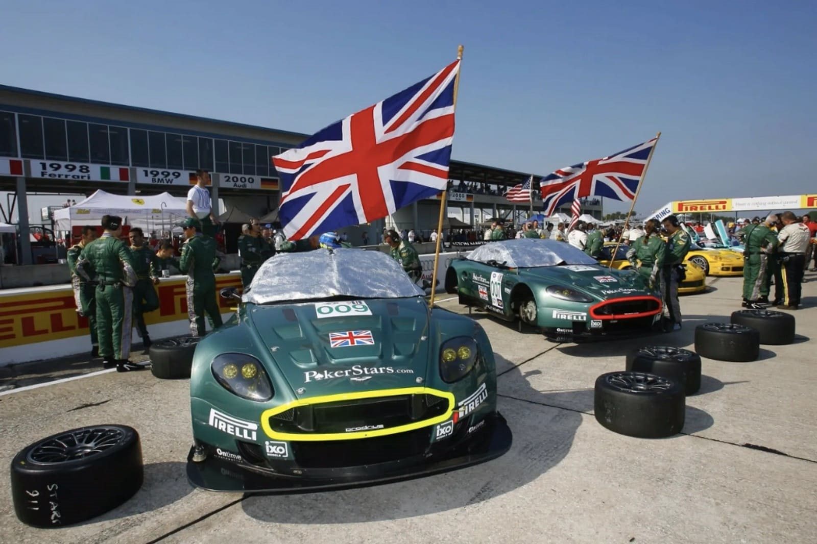 ASTON MARTIN DBR9, foto 20