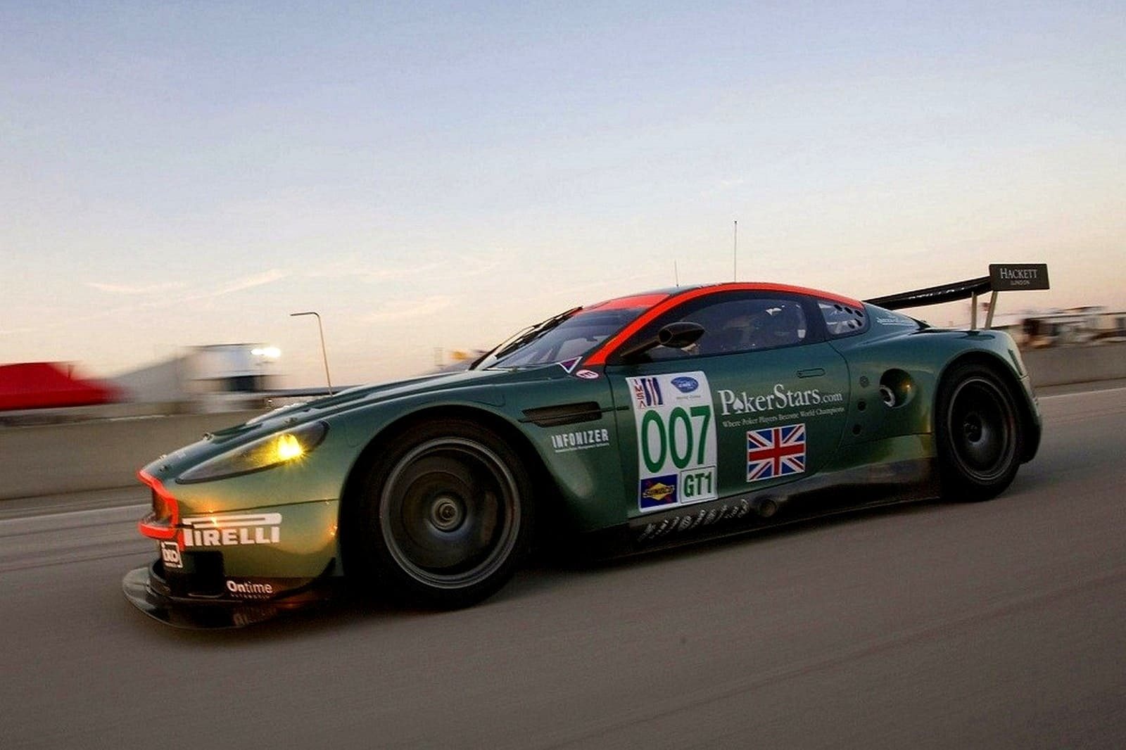 ASTON MARTIN DBR9, foto 29
