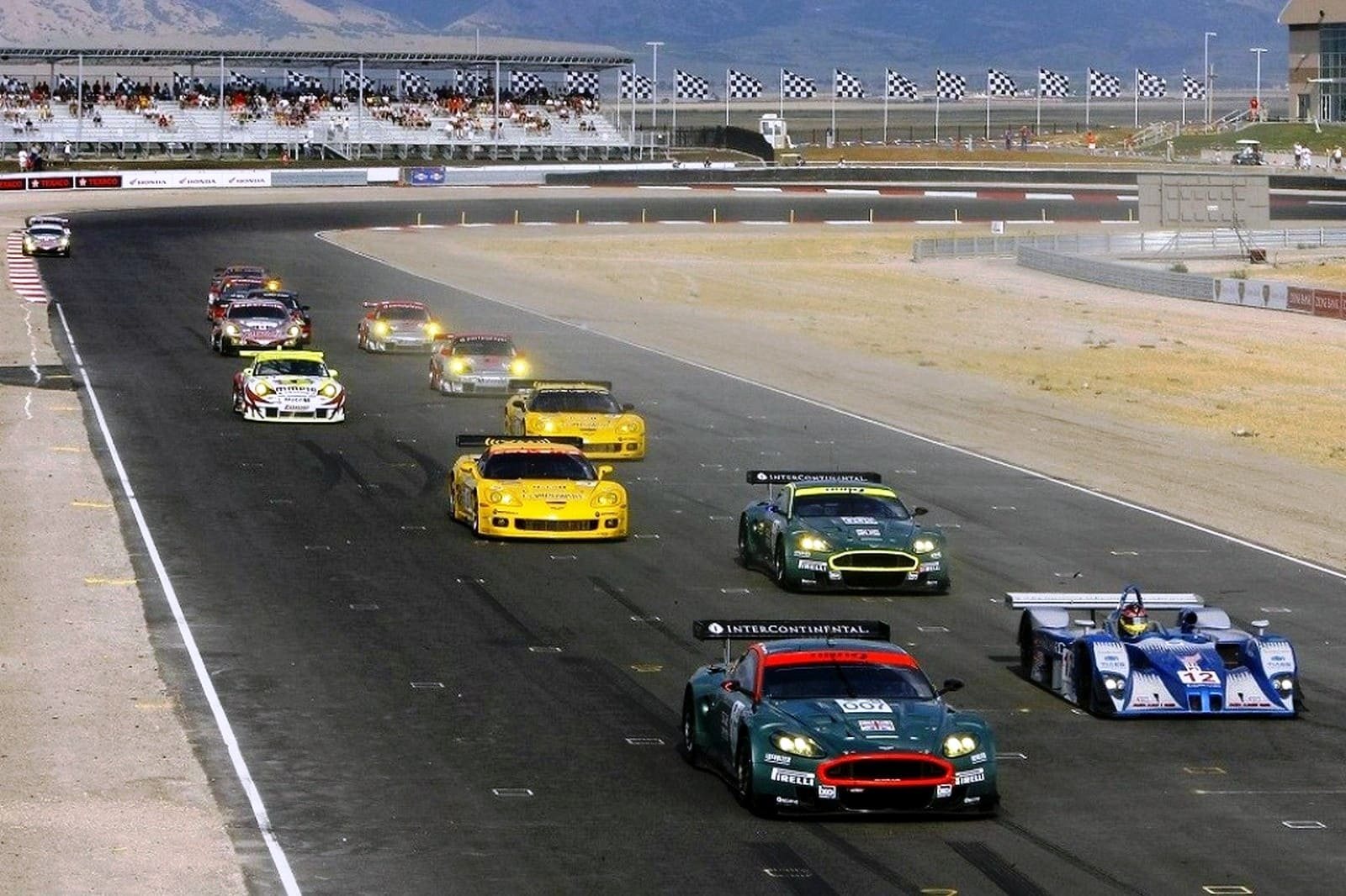 ASTON MARTIN DBR9, foto 42