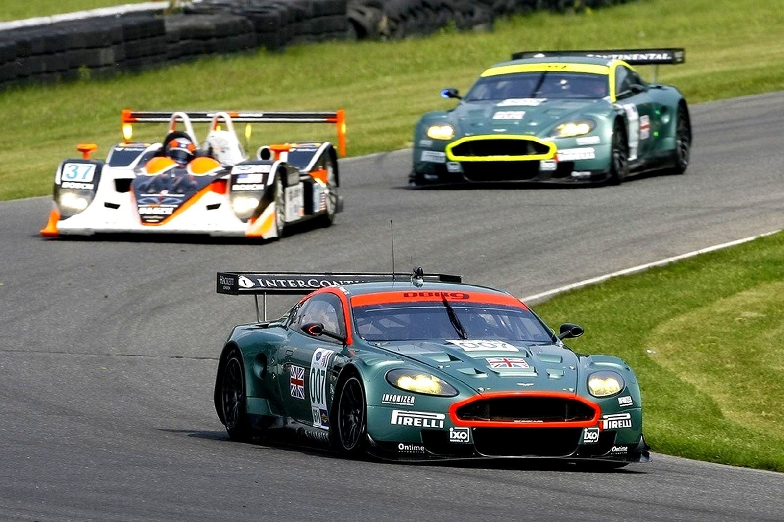 ASTON MARTIN DBR9, foto 46