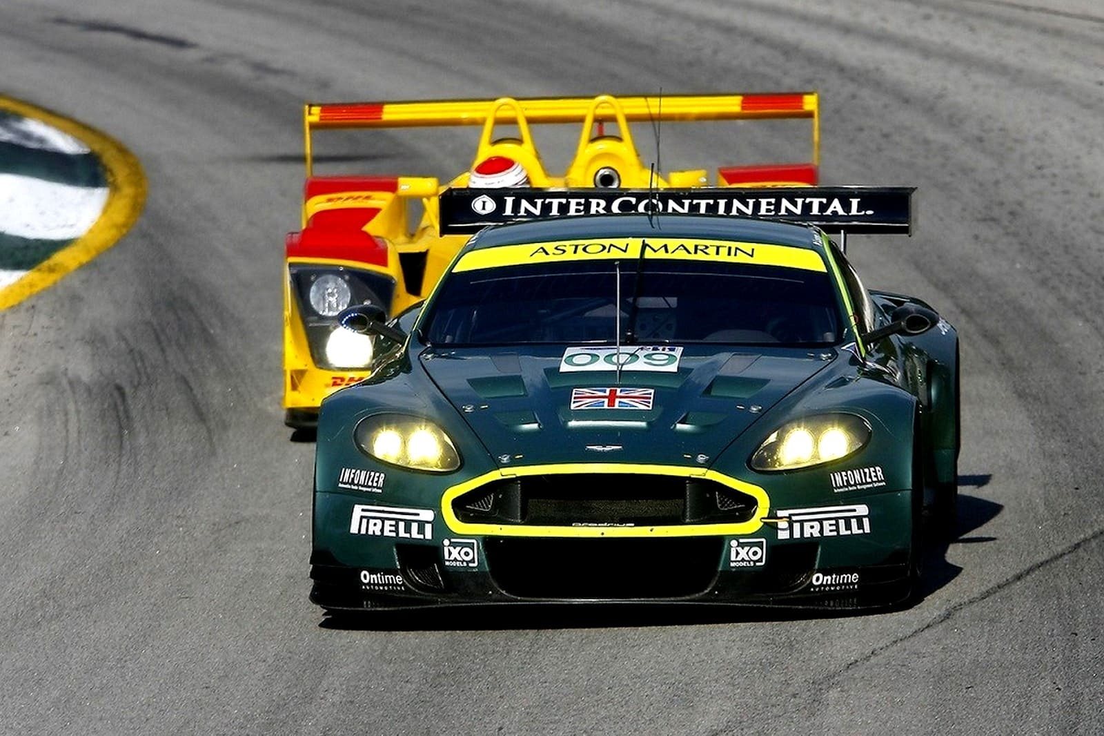 ASTON MARTIN DBR9, foto 48