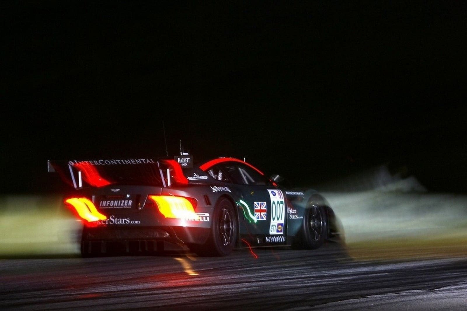 ASTON MARTIN DBR9, foto 54