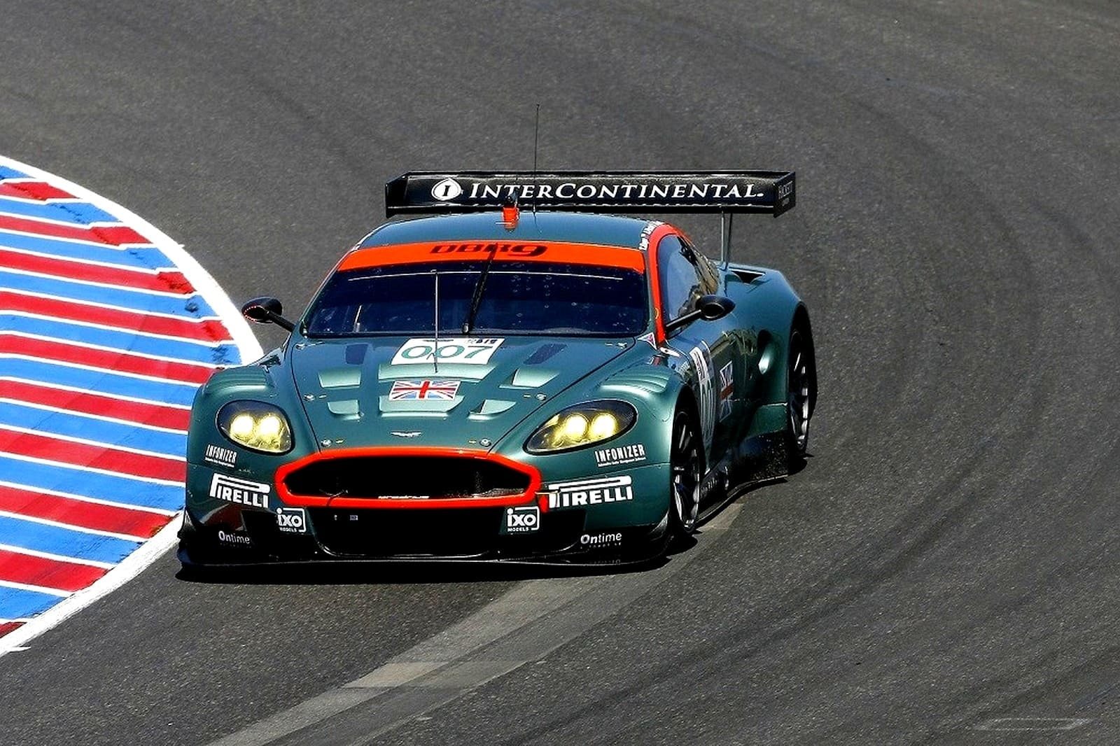 ASTON MARTIN DBR9, foto 55