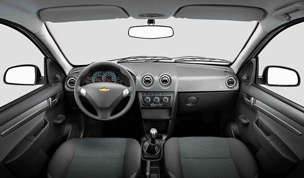 2015 - CHEVROLET CELTA, foto 4