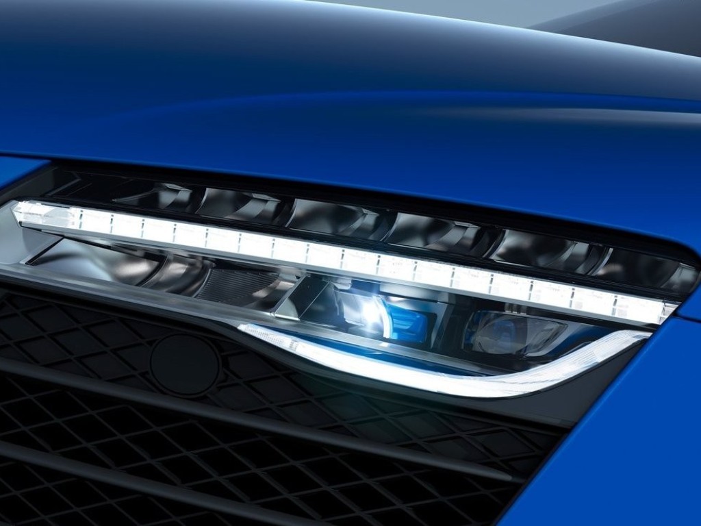 2015 - AUDI R8 LMX, foto 17