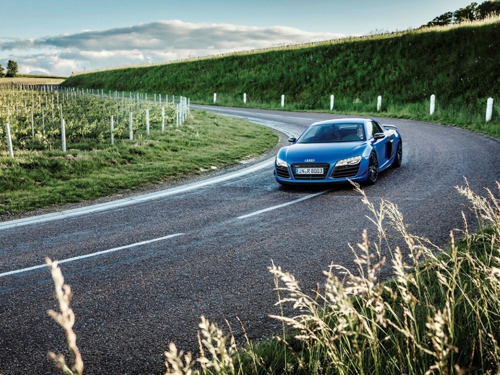 2015 - AUDI R8 LMX, foto 24