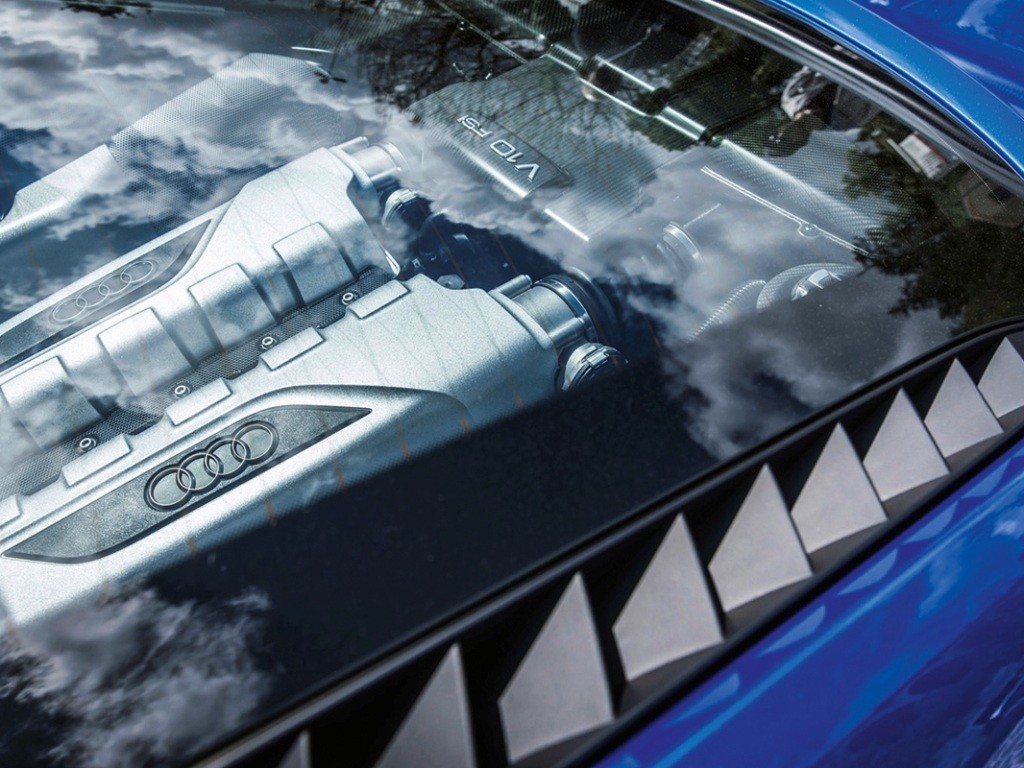 2015 - AUDI R8 LMX, foto 32