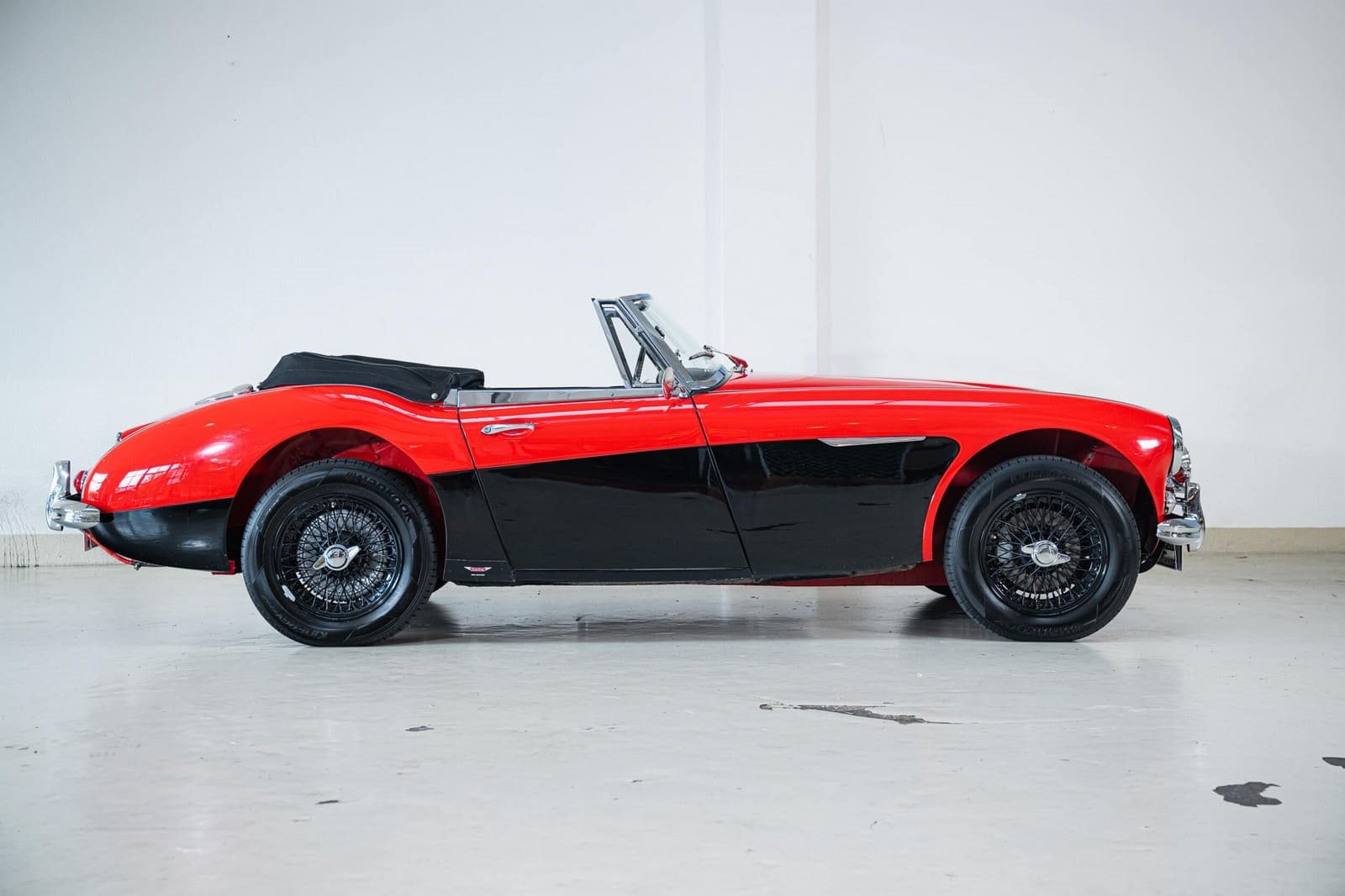 1964 - AUSTIN-HEALEY 3000 MK-III COLORADO RED, foto 4