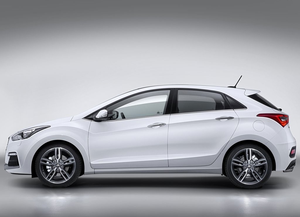 2015 - HYUNDAI i30 TURBO, foto 4