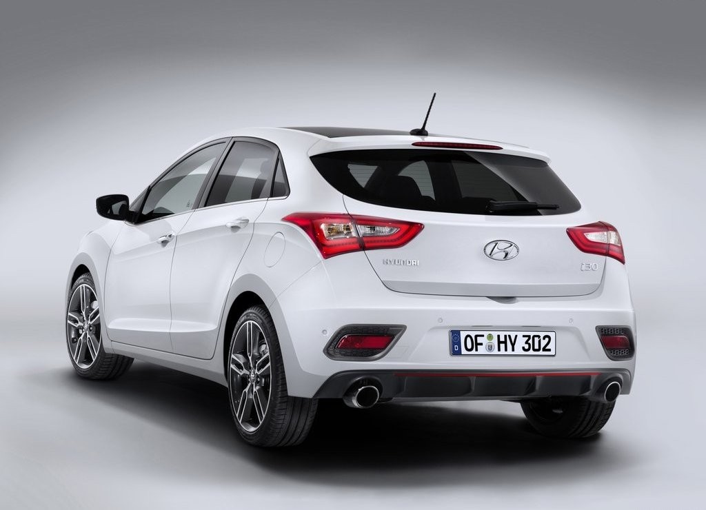 2015 - HYUNDAI i30 TURBO, foto 6