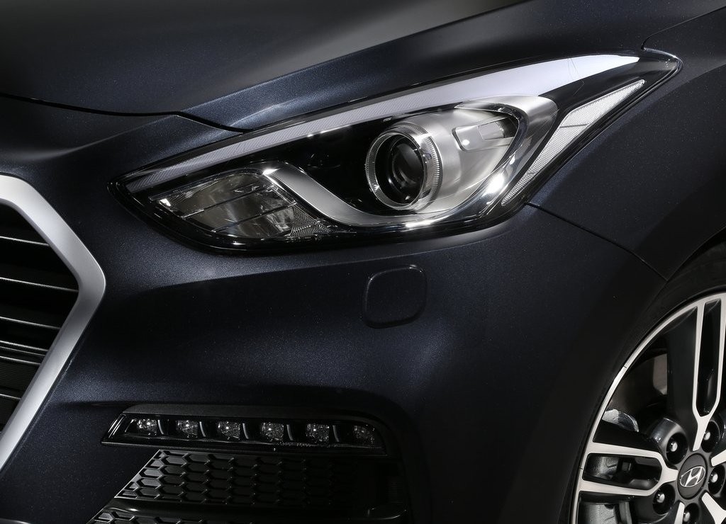 2015 - HYUNDAI i30 TURBO, foto 21