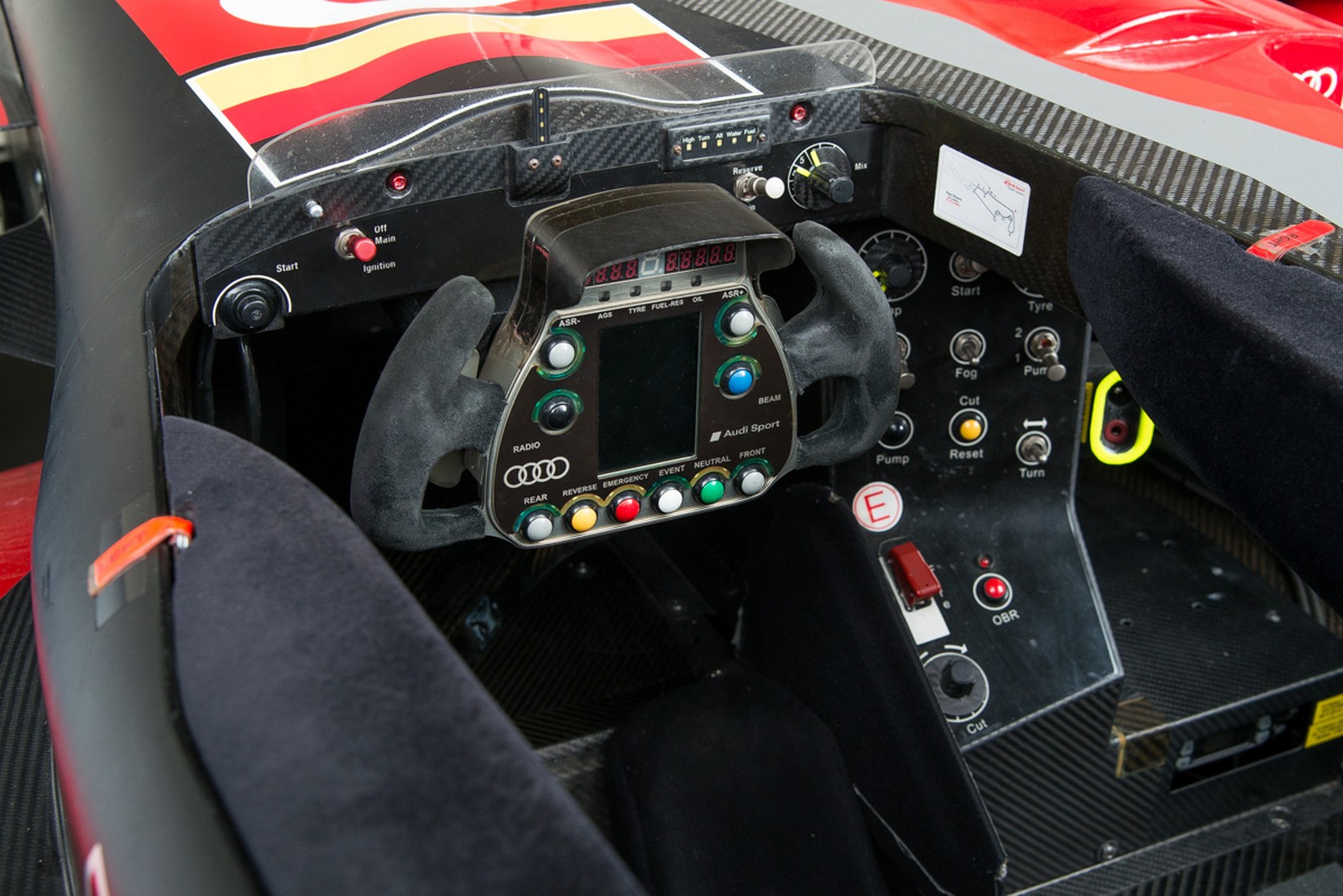 2009 - AUDI R15 TDI, foto 21