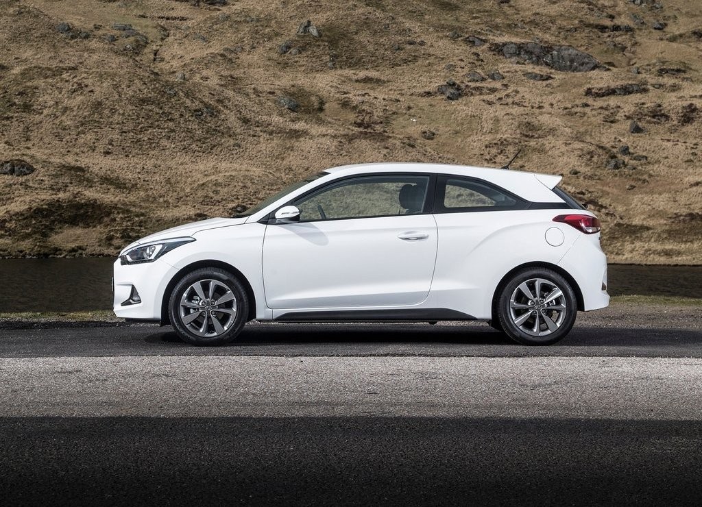 HYUNDAI i20 COUPE, foto 26