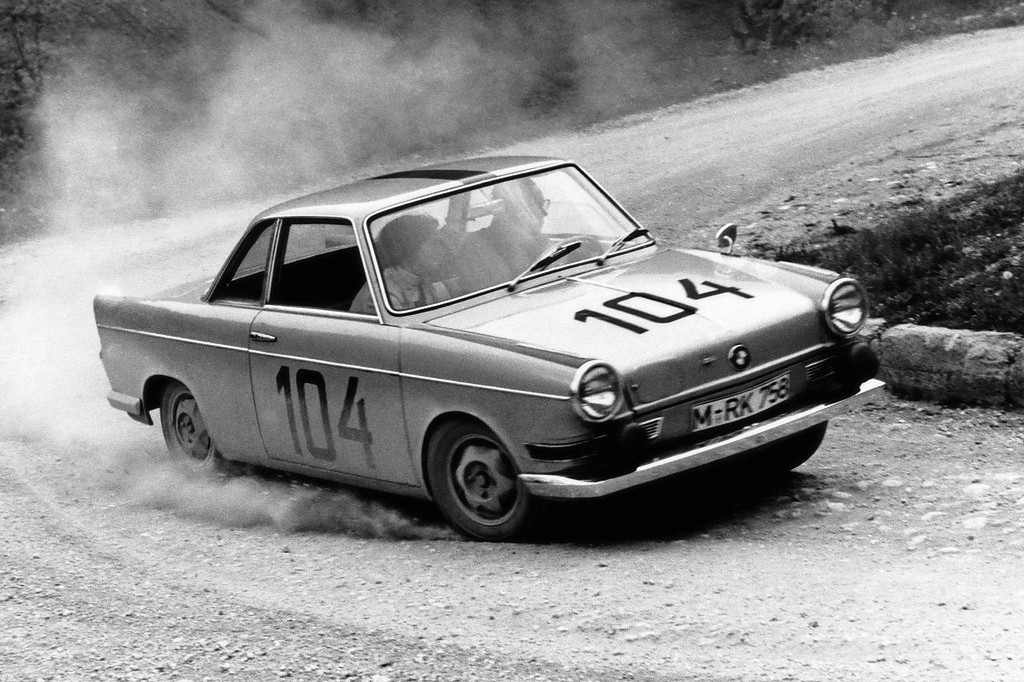 BMW 700 COUPE, foto 6
