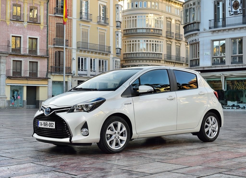 TOYOTA YARIS, foto 1