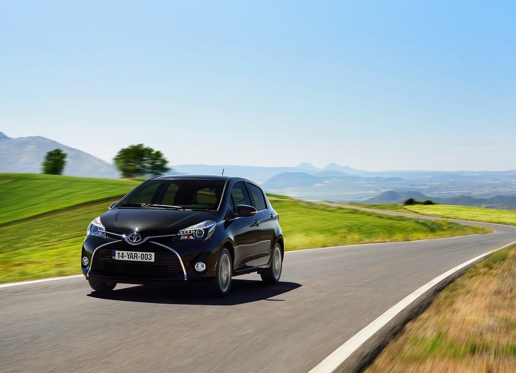 TOYOTA YARIS, foto 9