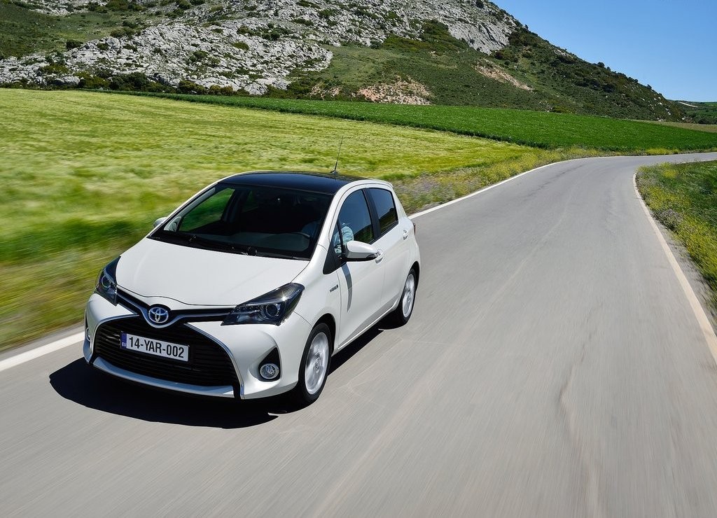 TOYOTA YARIS, foto 13