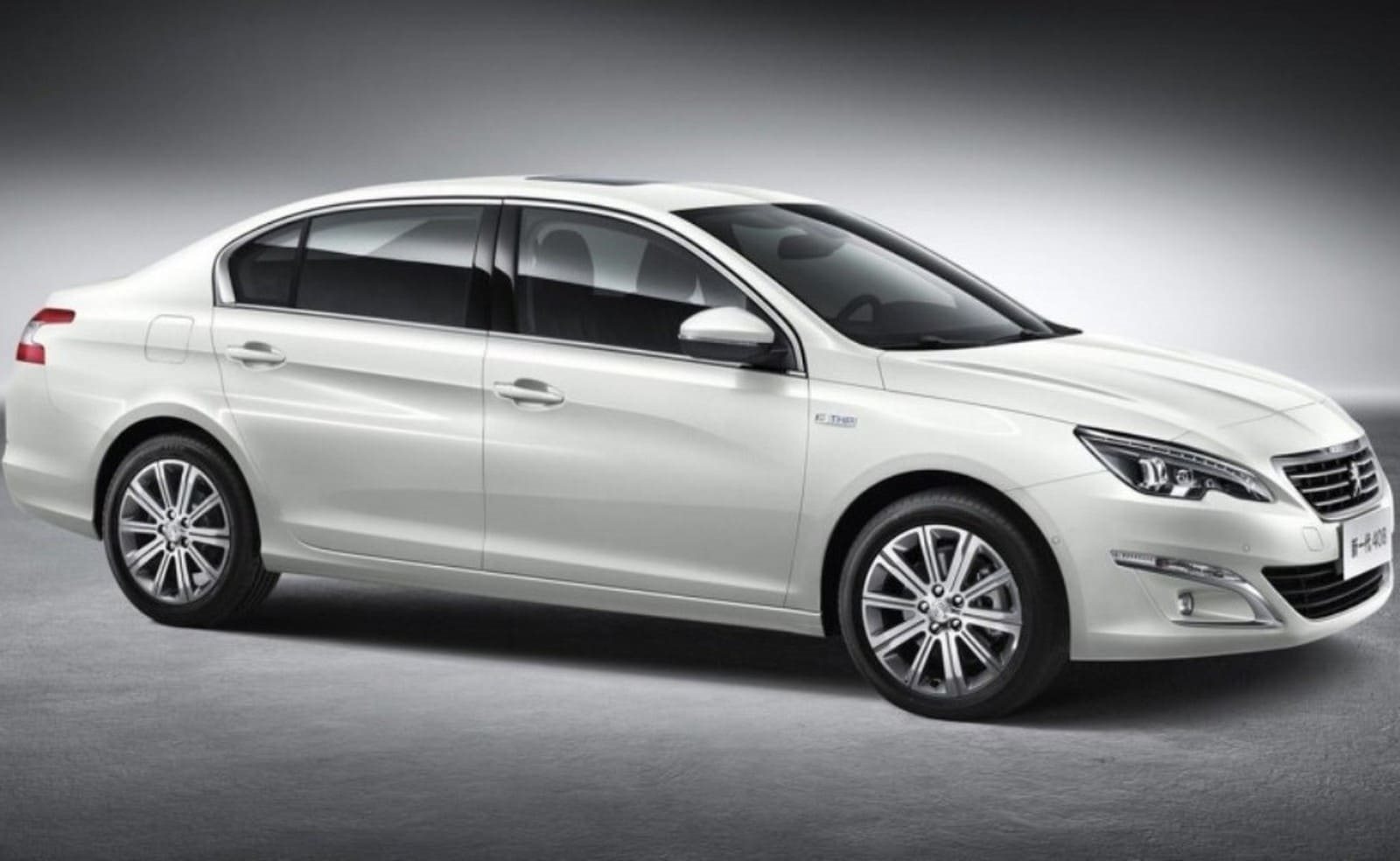 PEUGEOT 408, foto 4